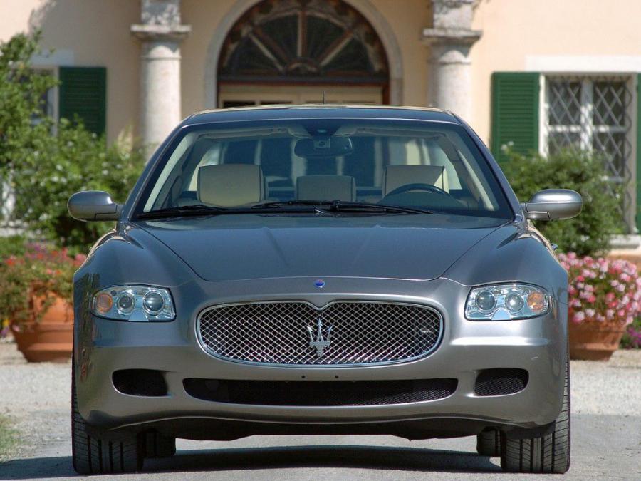  Maserati Quattroporte Executive GT 2005 года  (фото 12 из 18)